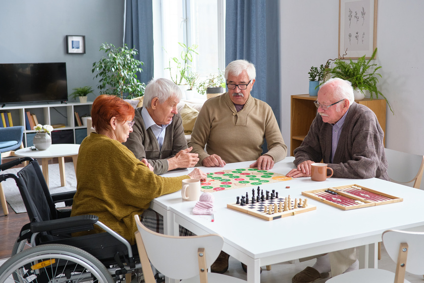Cedar Hill Nursing Home Vs. Group Homes Which Is Better? Morada