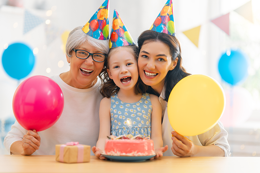 How To Host Birthday Party in Your Active Senior Apartment in Fort